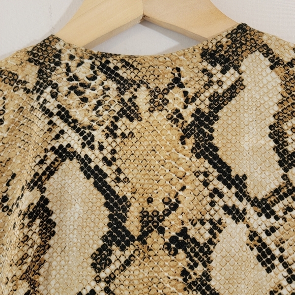 H&M Women's Animal Print Jumpsuit Size 6 Straight Leg Pocket Waist Tie Boho Fall - Picture 6 of 11